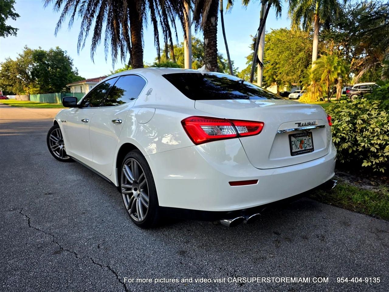 Maserati Ghibli  2016