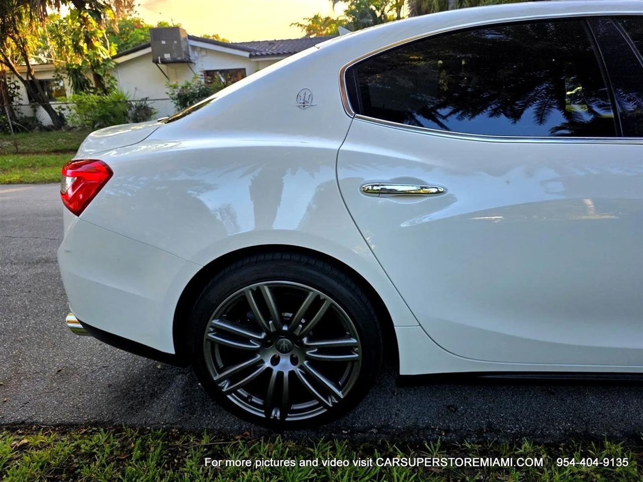 Maserati Ghibli  2016