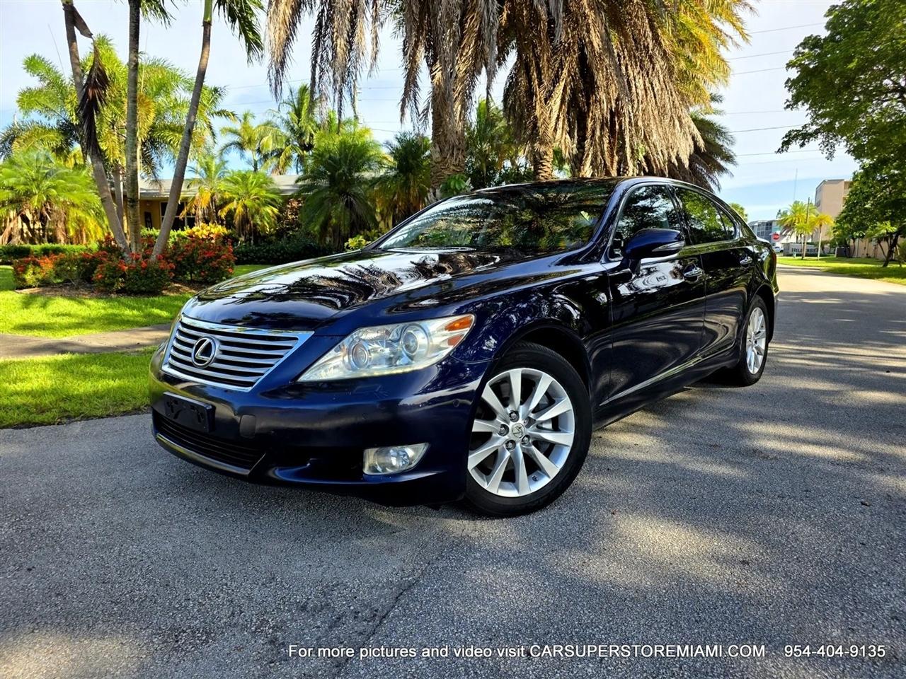 Lexus LS 460  2010