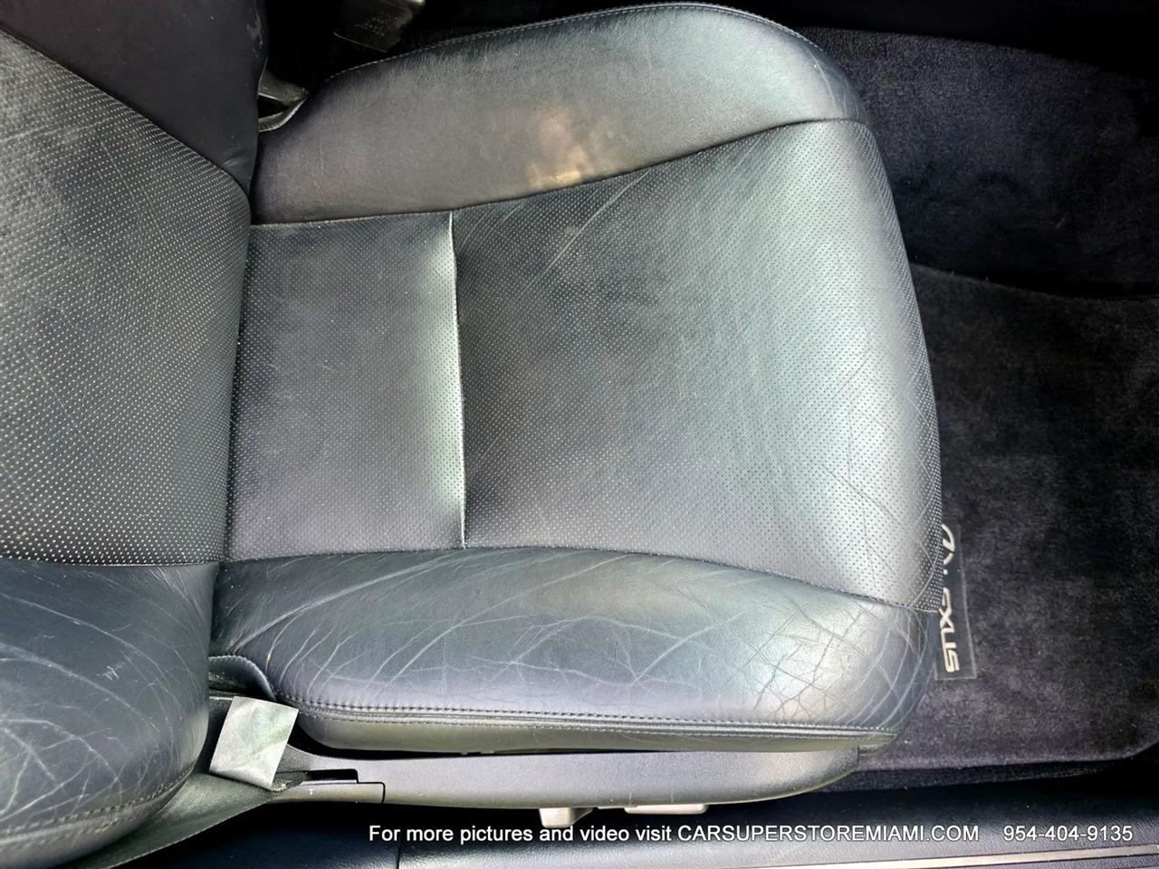 Lexus LS 460  2010