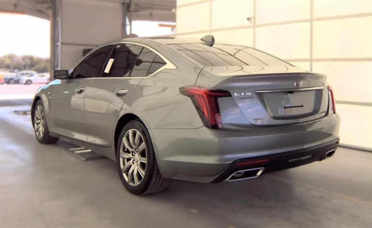 Cadillac CT5  2024