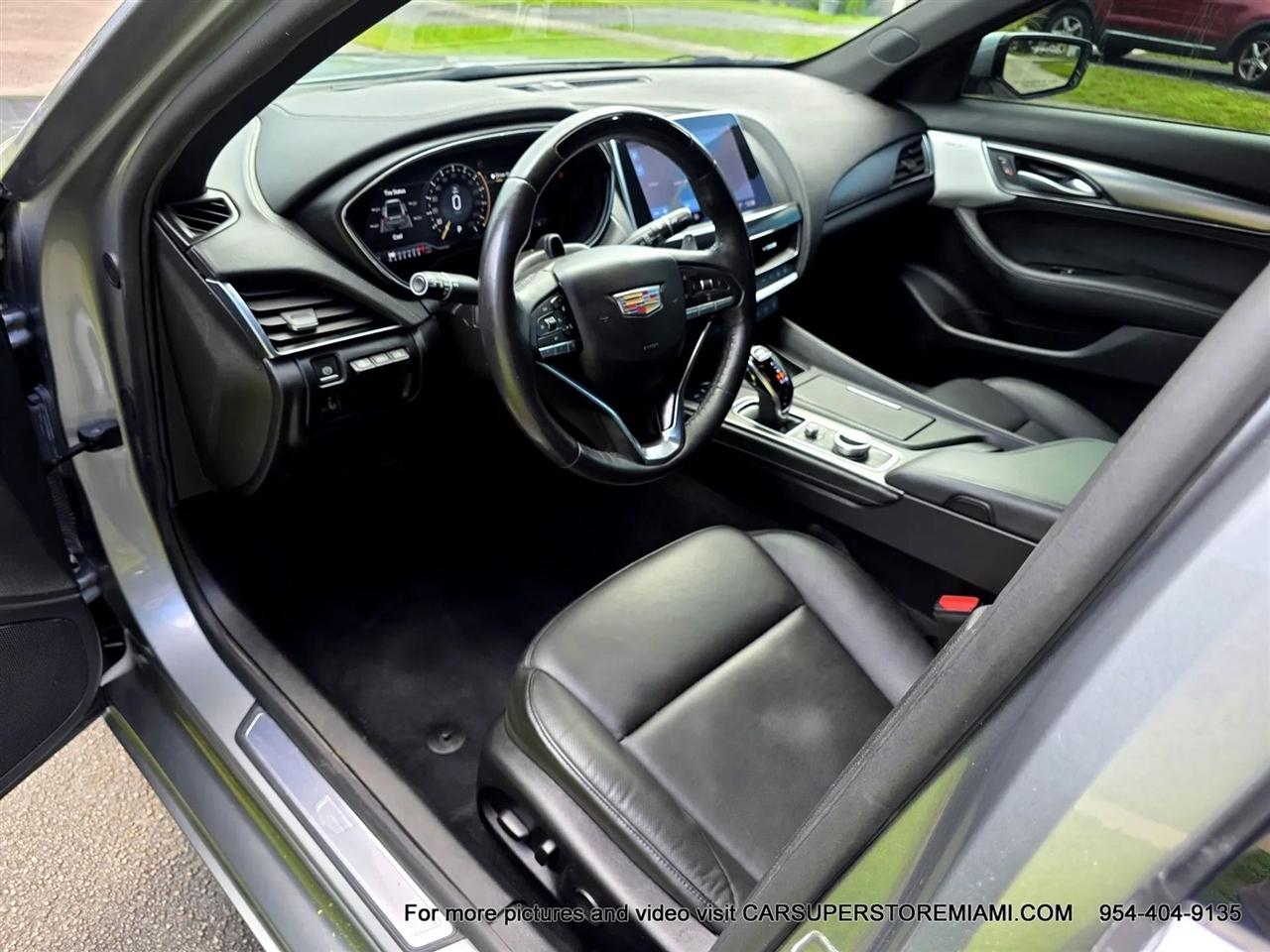 Cadillac CT5  2024
