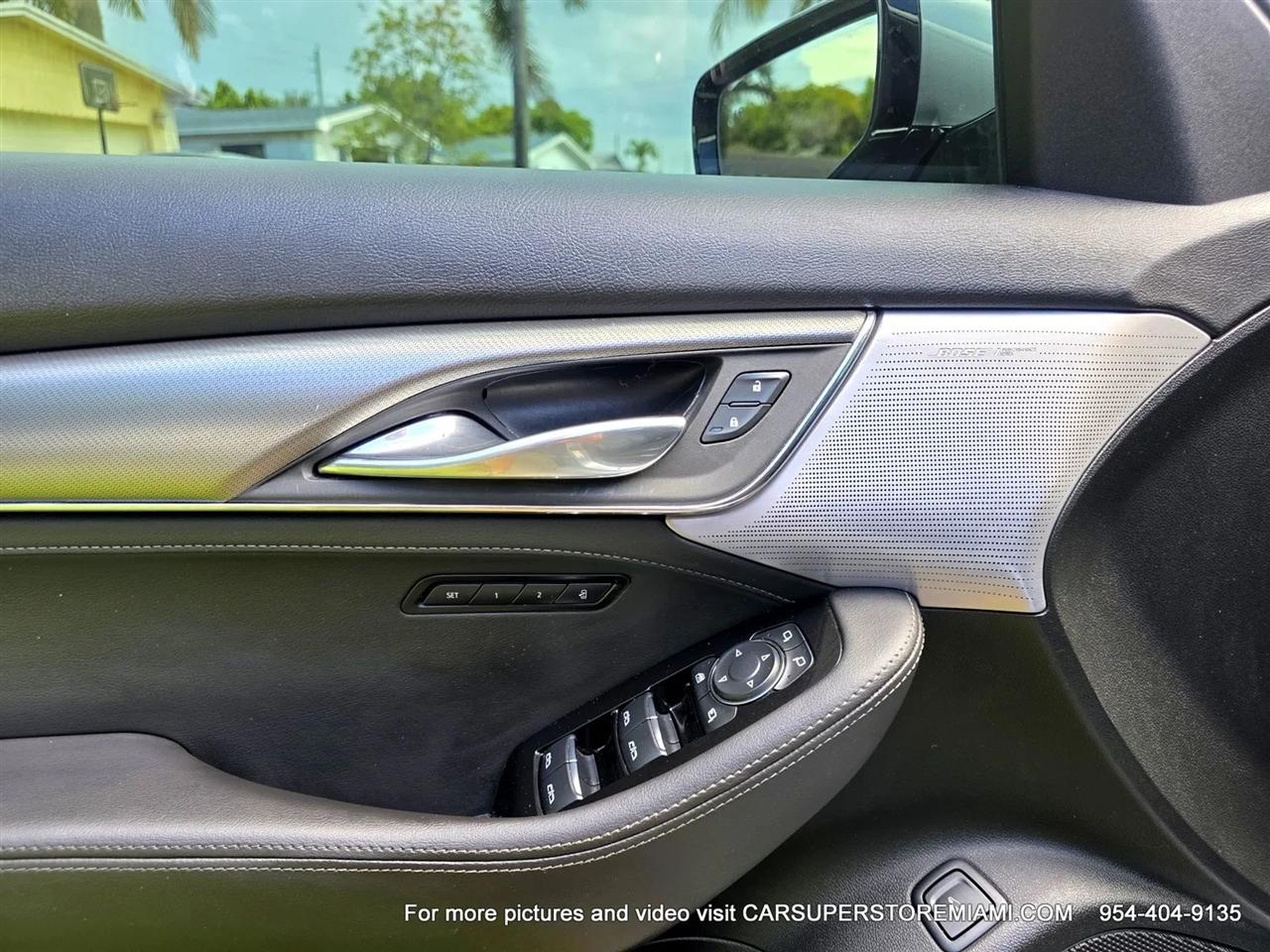 Cadillac CT5  2024