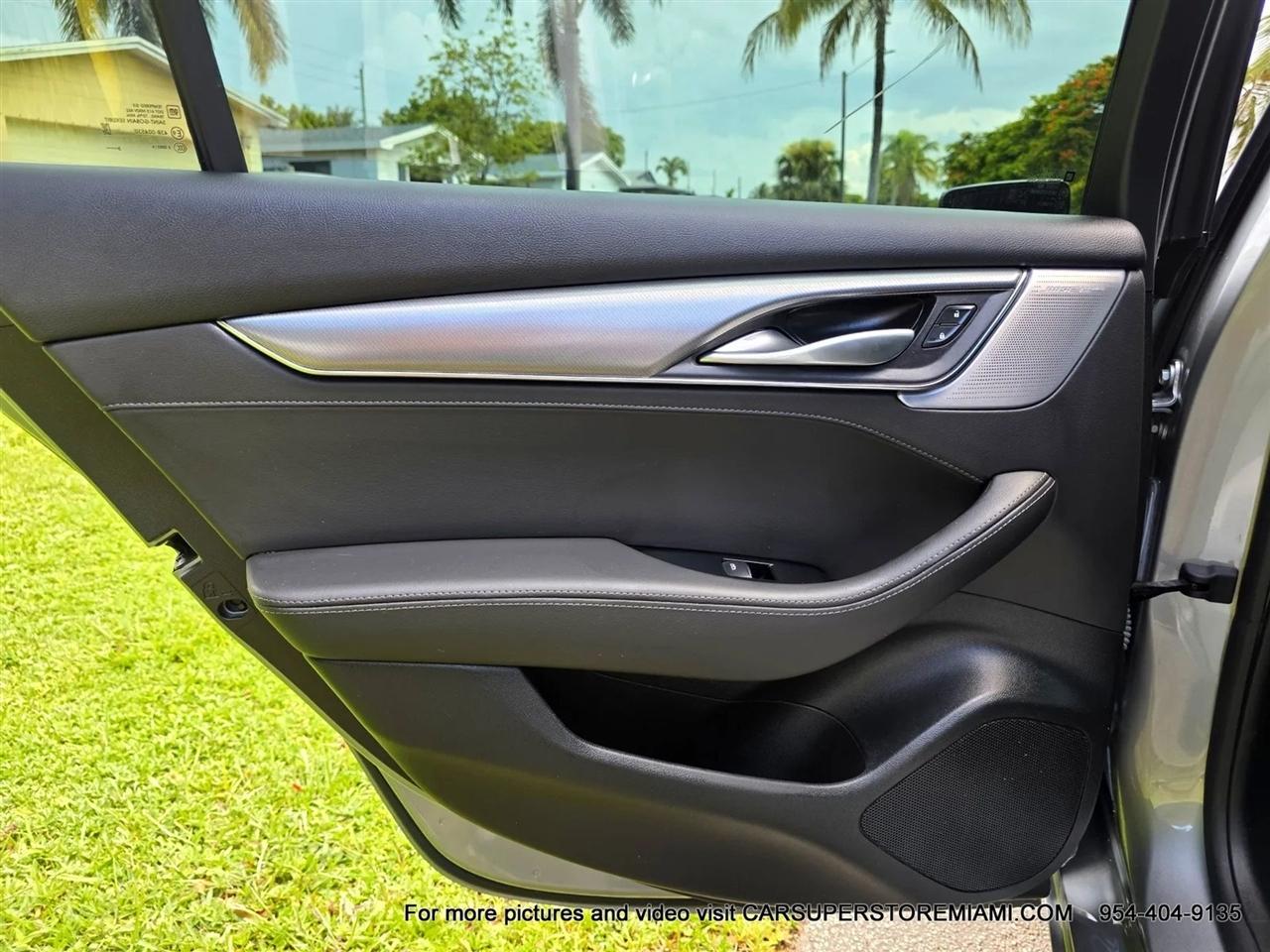 Cadillac CT5  2024