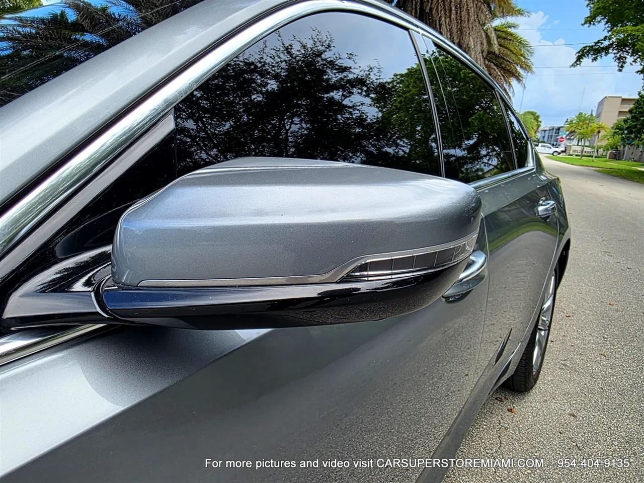 Cadillac CT5  2024