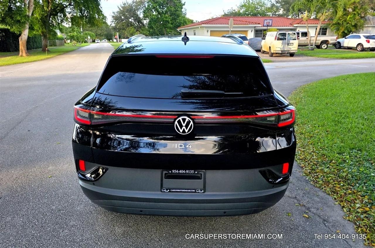 Volkswagen ID.4  2024