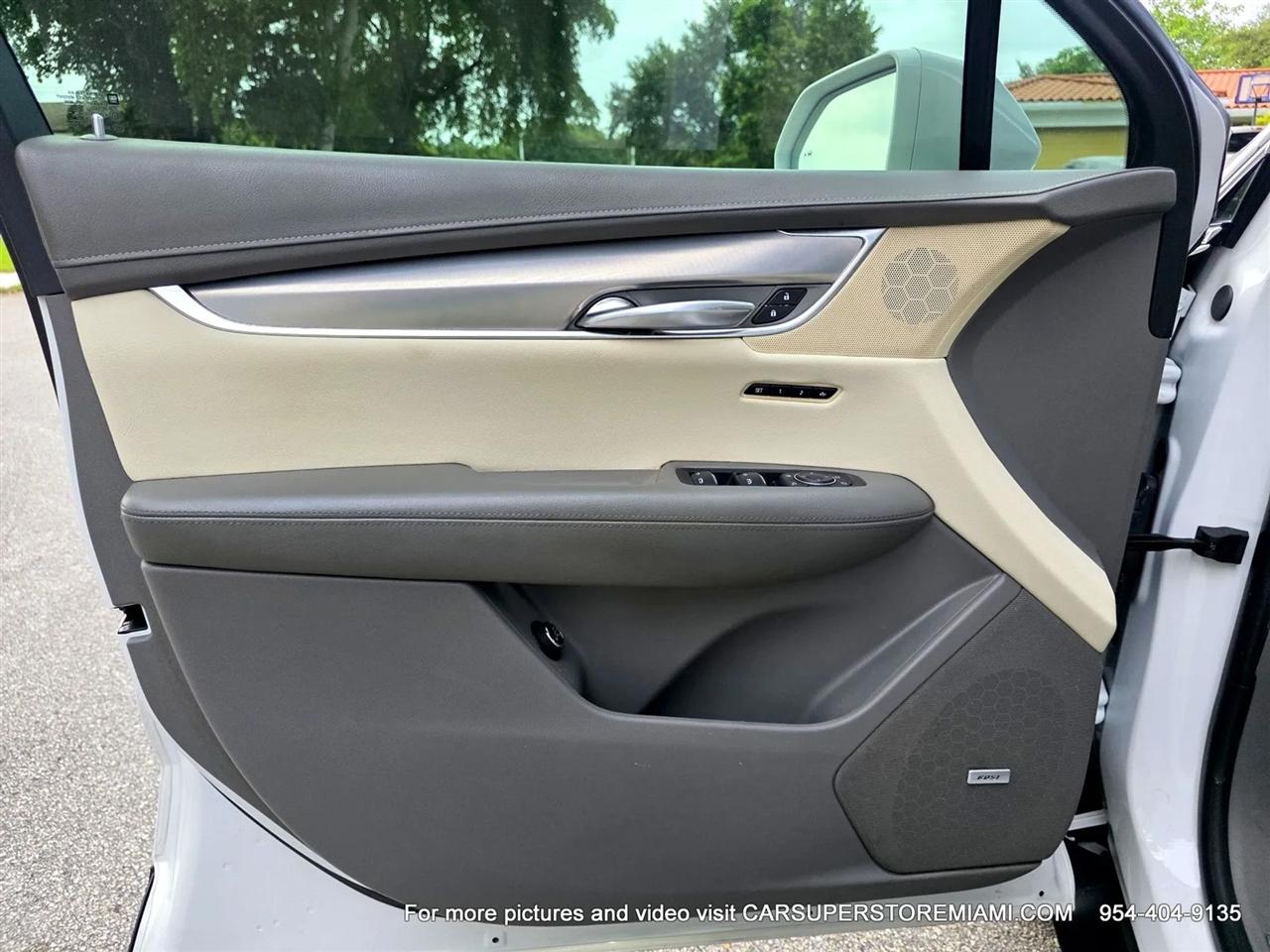 Cadillac XT5  2017