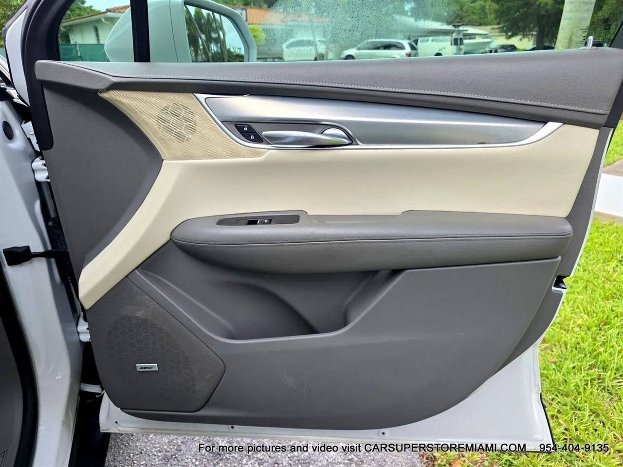 Cadillac XT5  2017