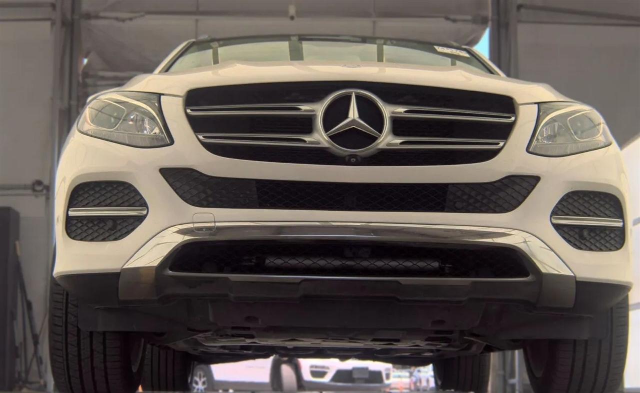 Mercedes-Benz GLE-Class  2016