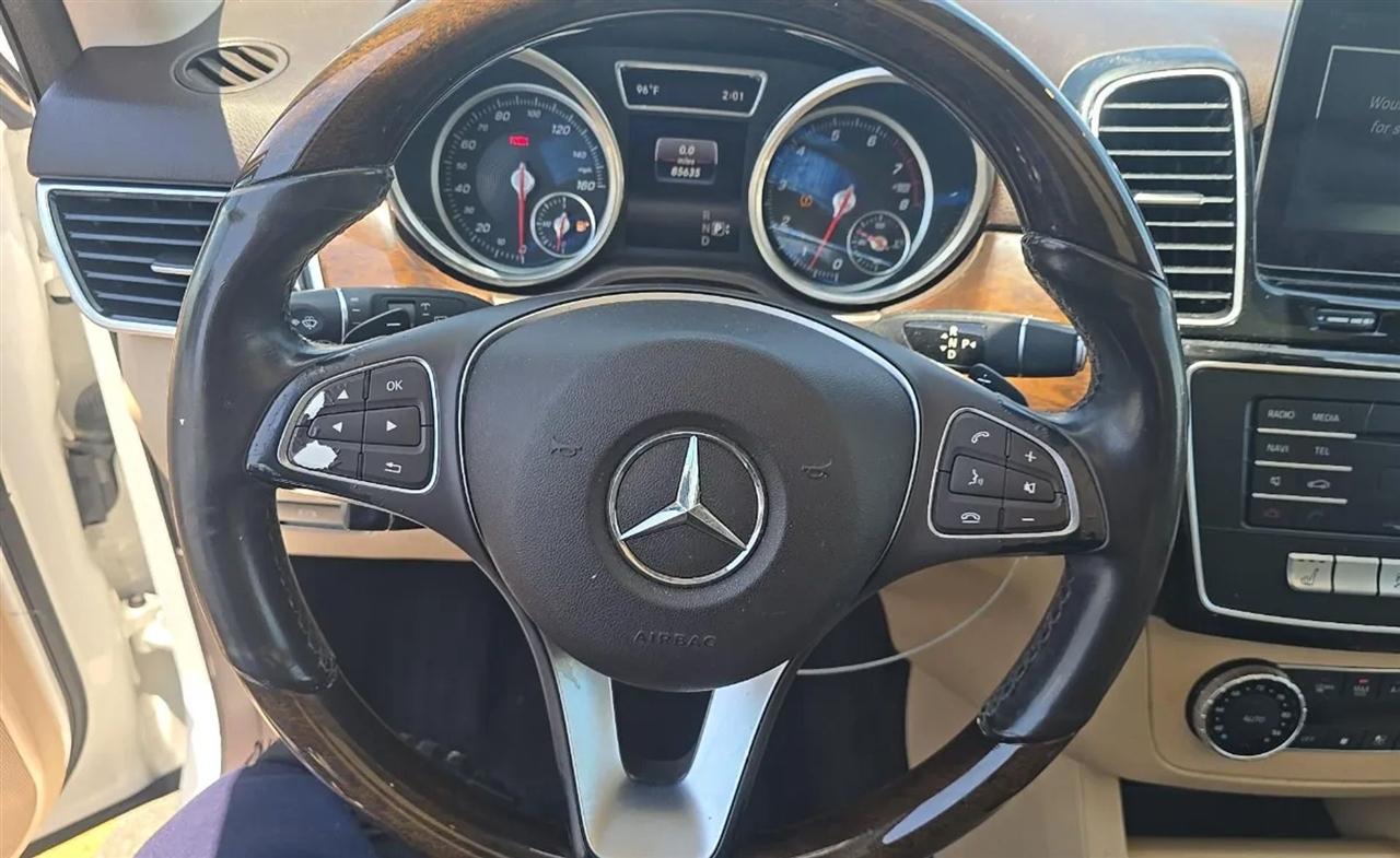 Mercedes-Benz GLE-Class  2016