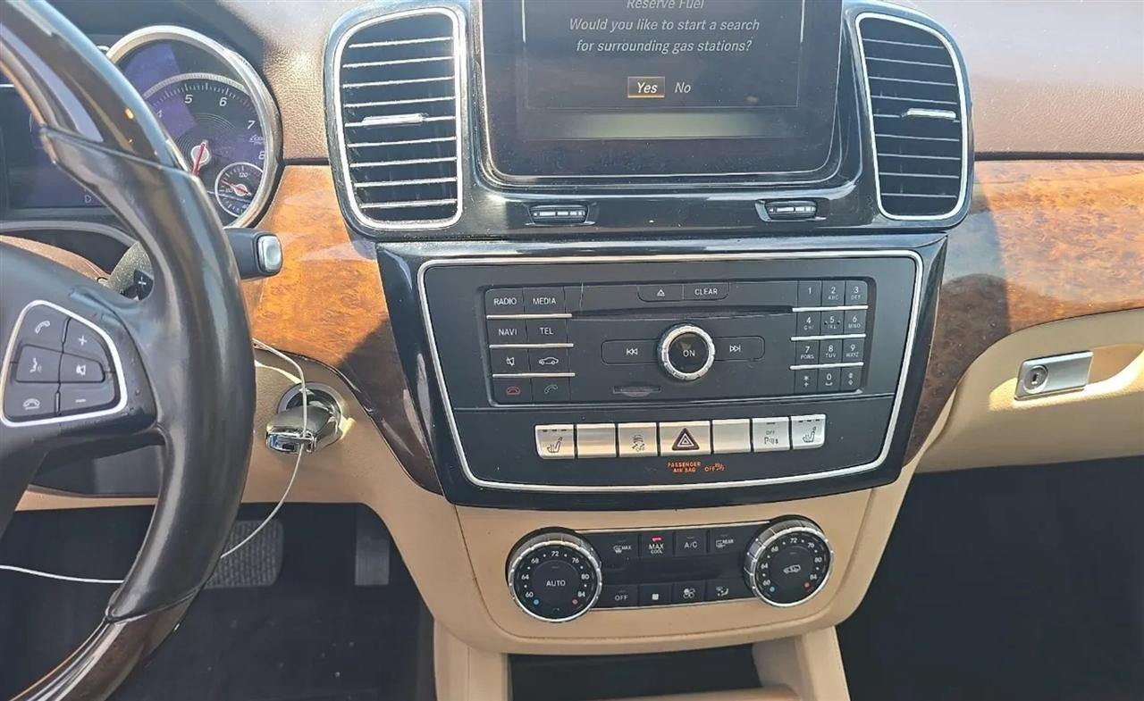 Mercedes-Benz GLE-Class  2016