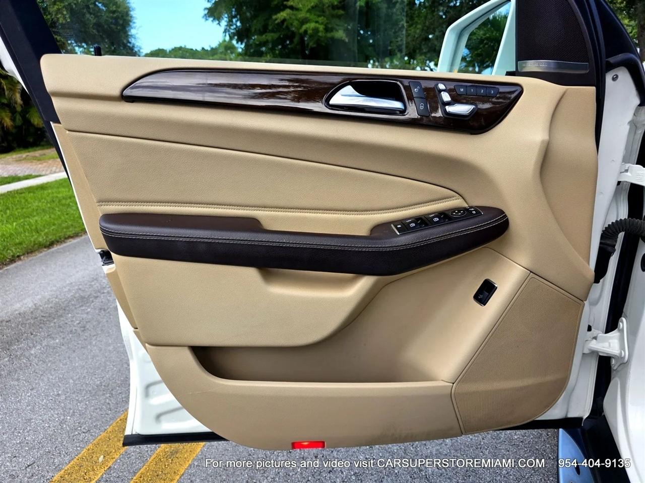 Mercedes-Benz GLE-Class  2016