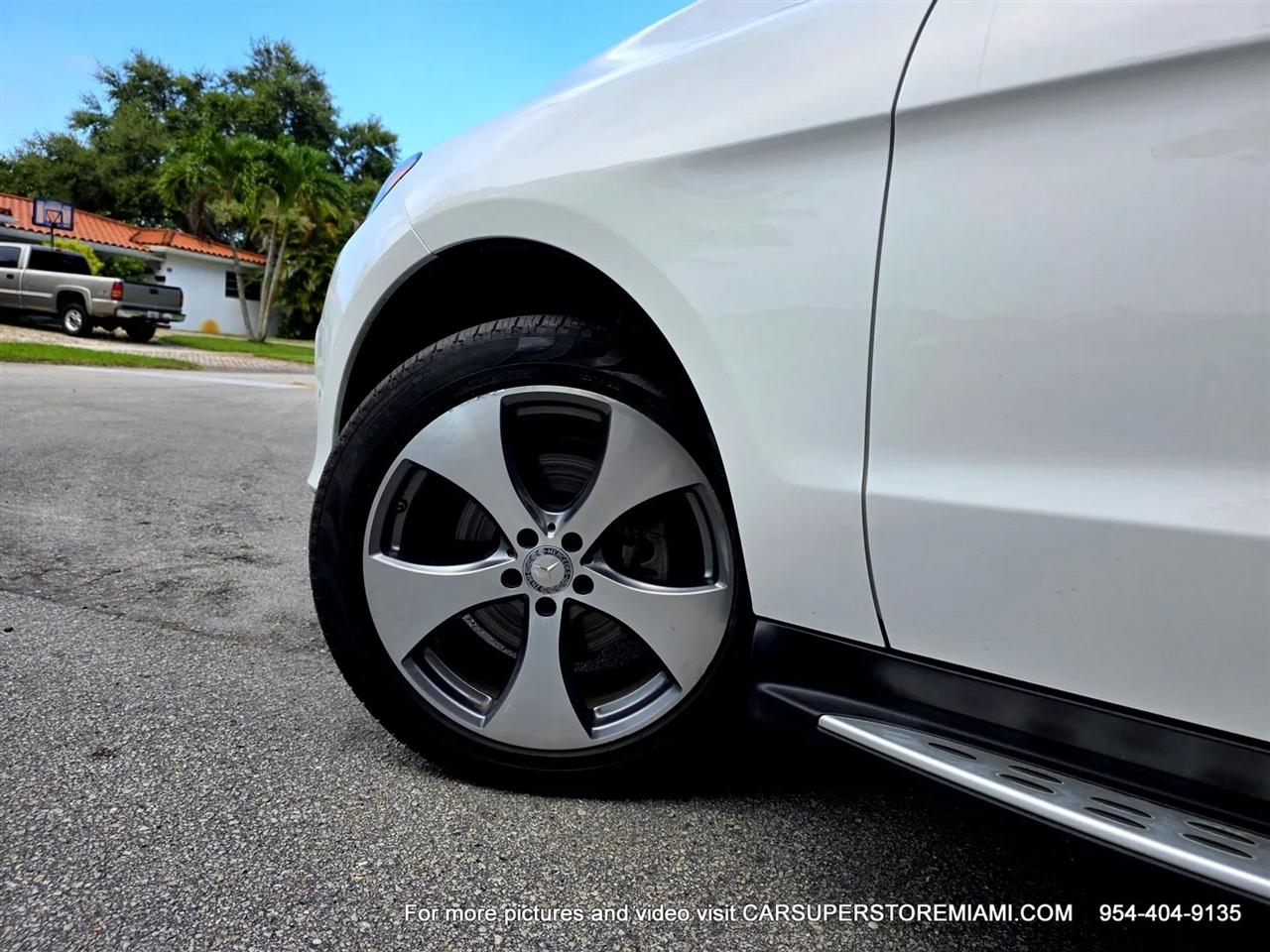Mercedes-Benz GLE-Class  2016
