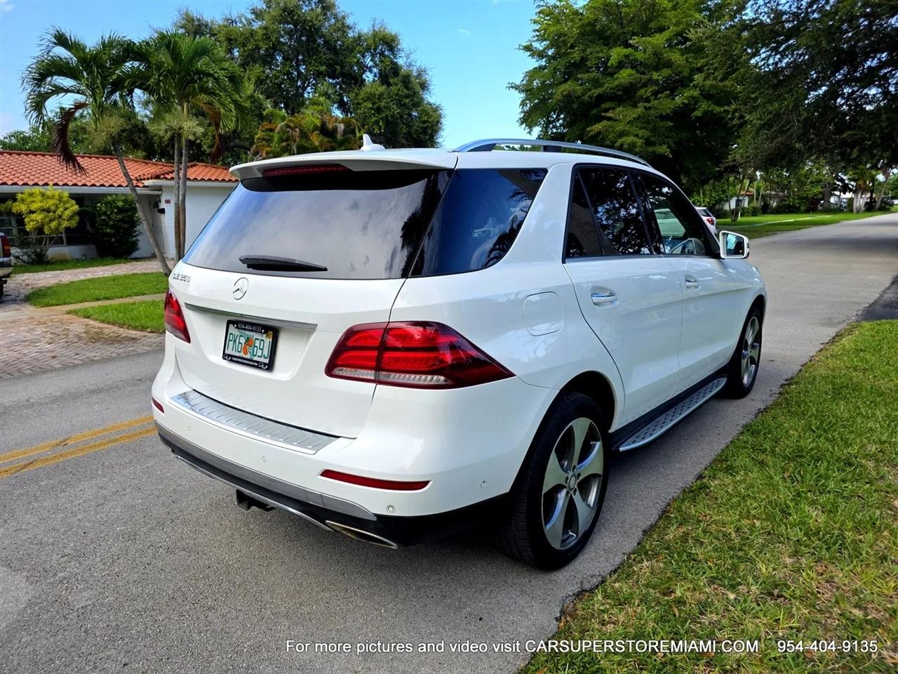 Mercedes-Benz GLE-Class  2016