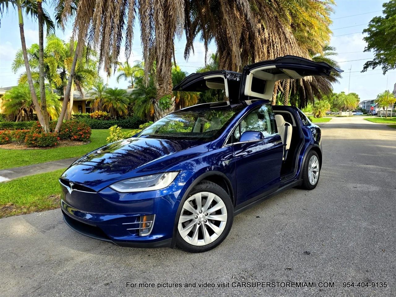 Tesla Model X  2017