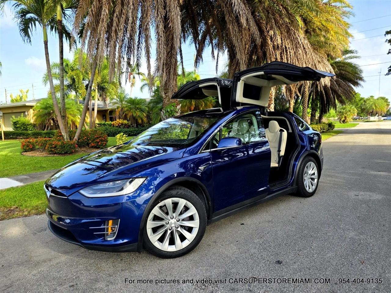Tesla Model X  2017