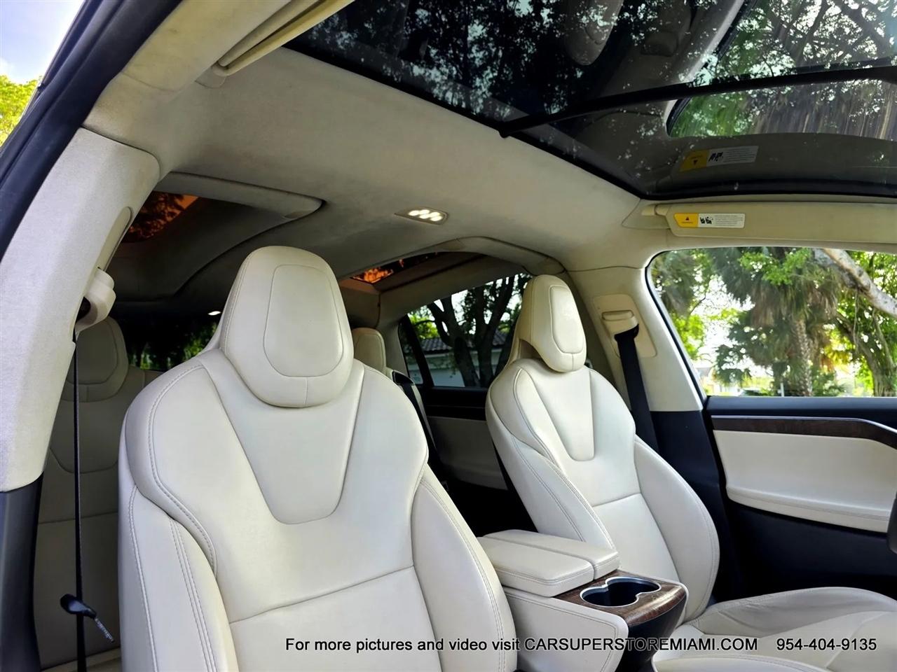 Tesla Model X  2017