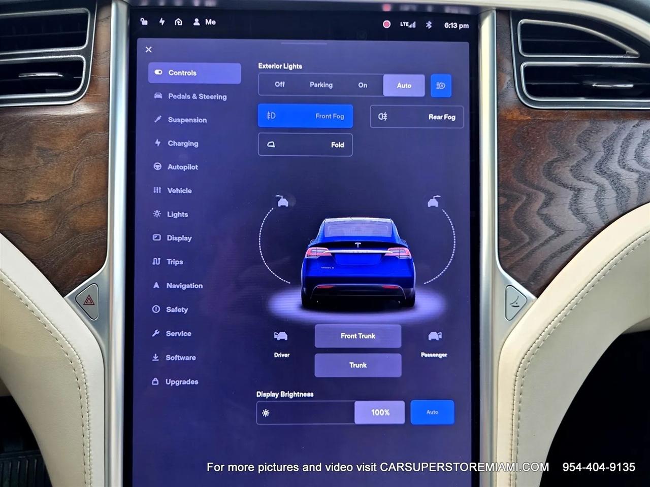 Tesla Model X  2017