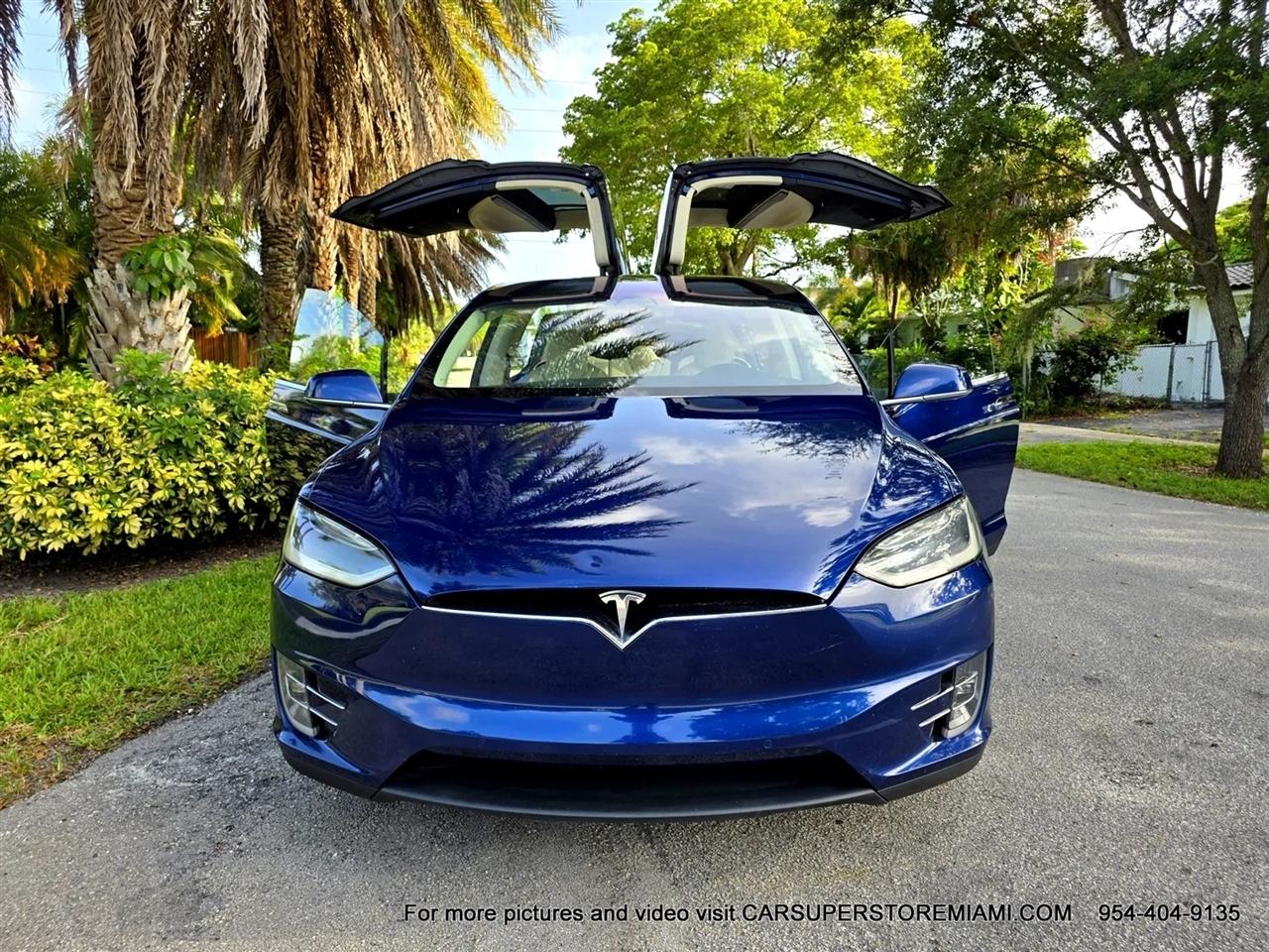 Tesla Model X  2017