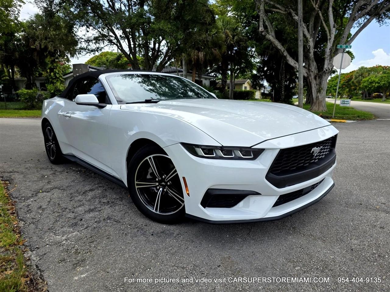 Ford Mustang  2024