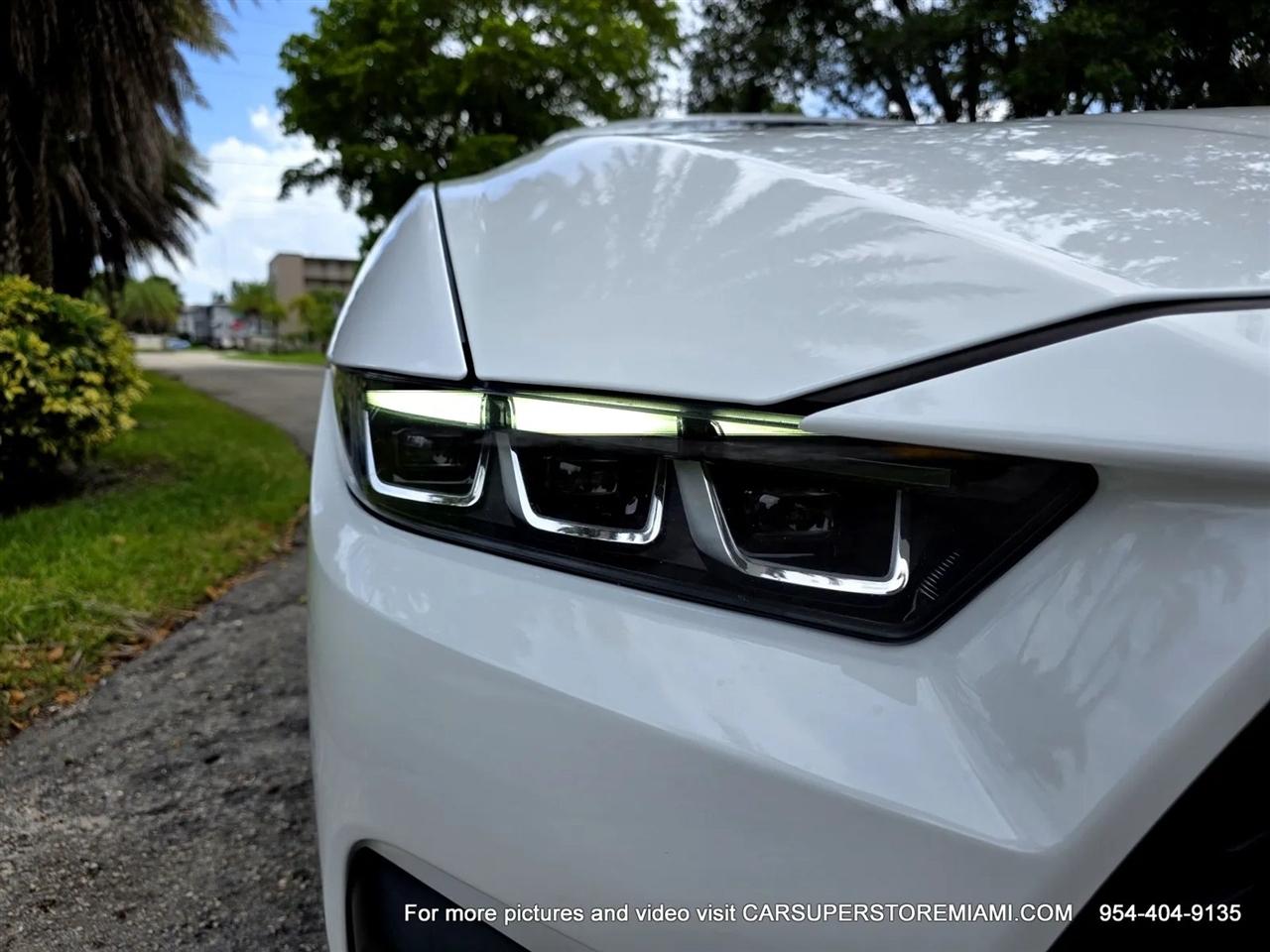 Ford Mustang  2024