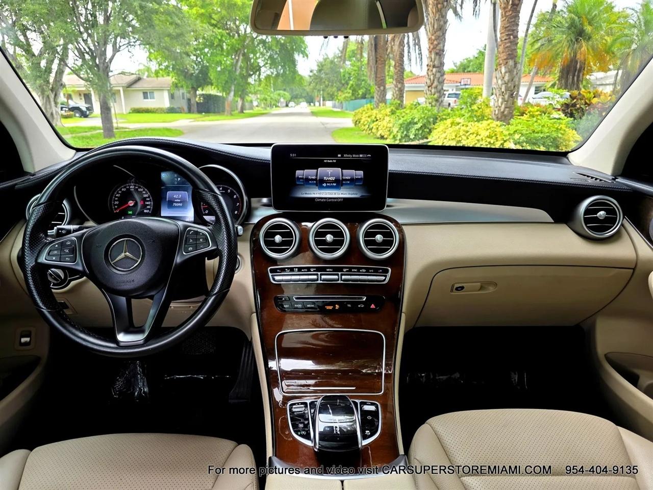 Mercedes-Benz GLC-Class  2017