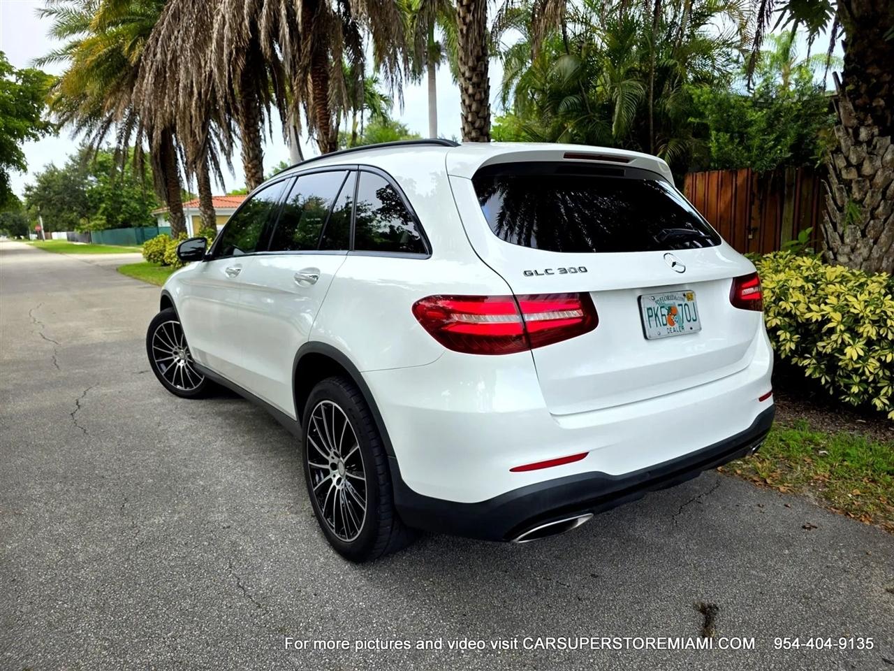Mercedes-Benz GLC-Class  2017