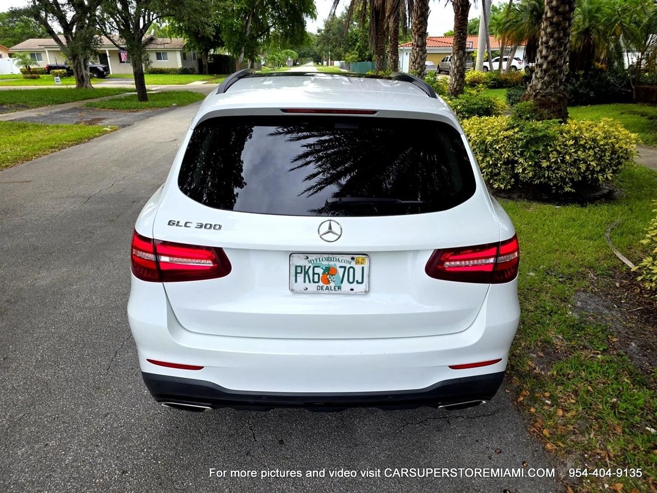 Mercedes-Benz GLC-Class  2017