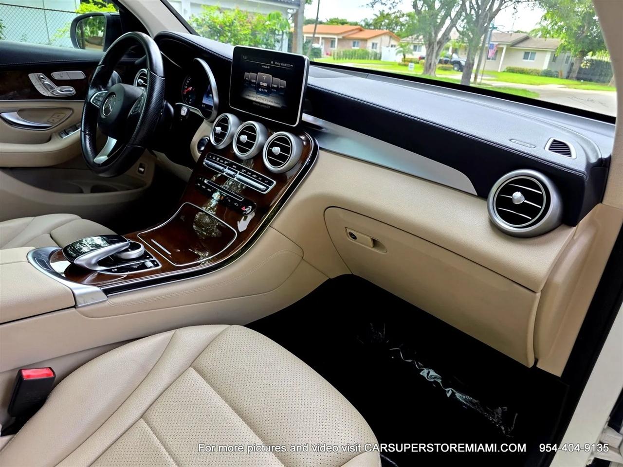 Mercedes-Benz GLC-Class  2017