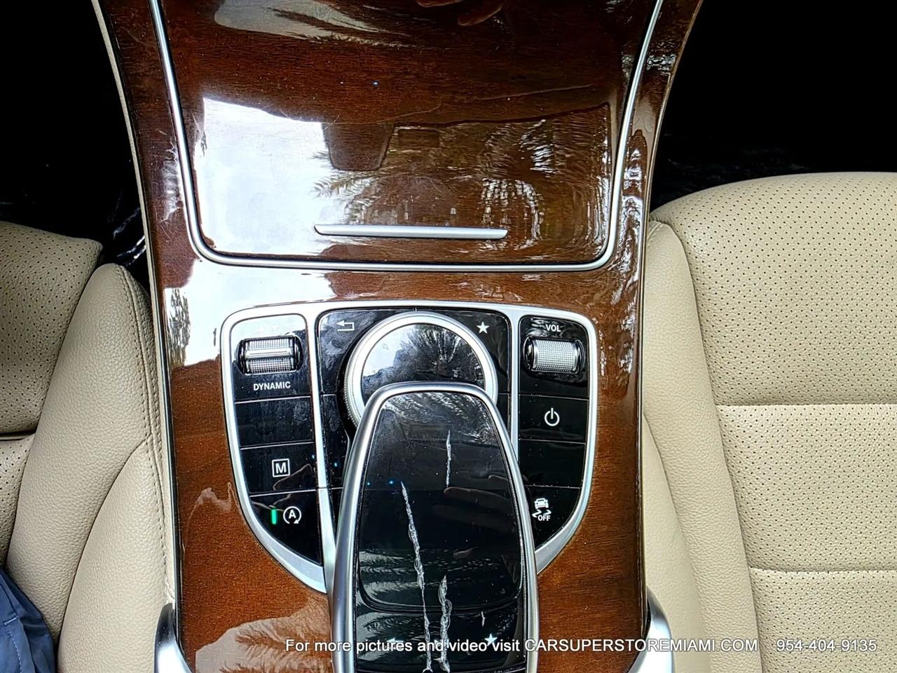 Mercedes-Benz GLC-Class  2017