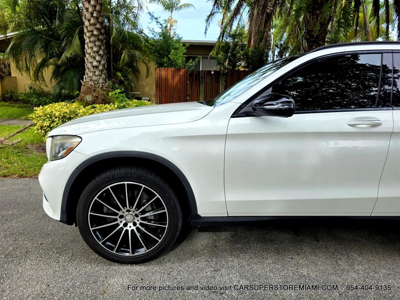 Mercedes-Benz GLC-Class  2017