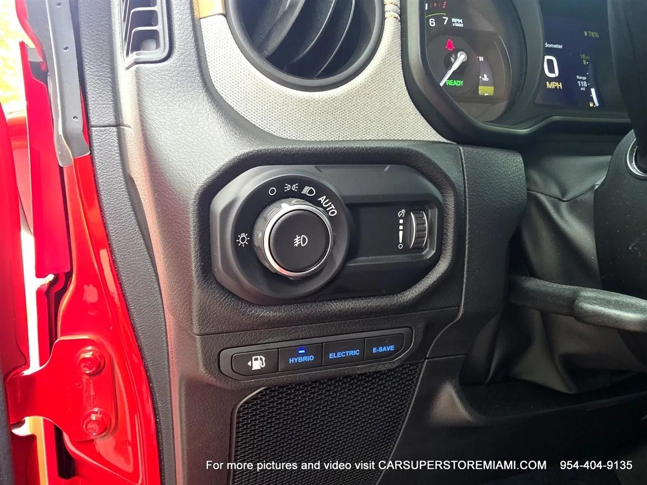 Jeep Wrangler 4xe  2024