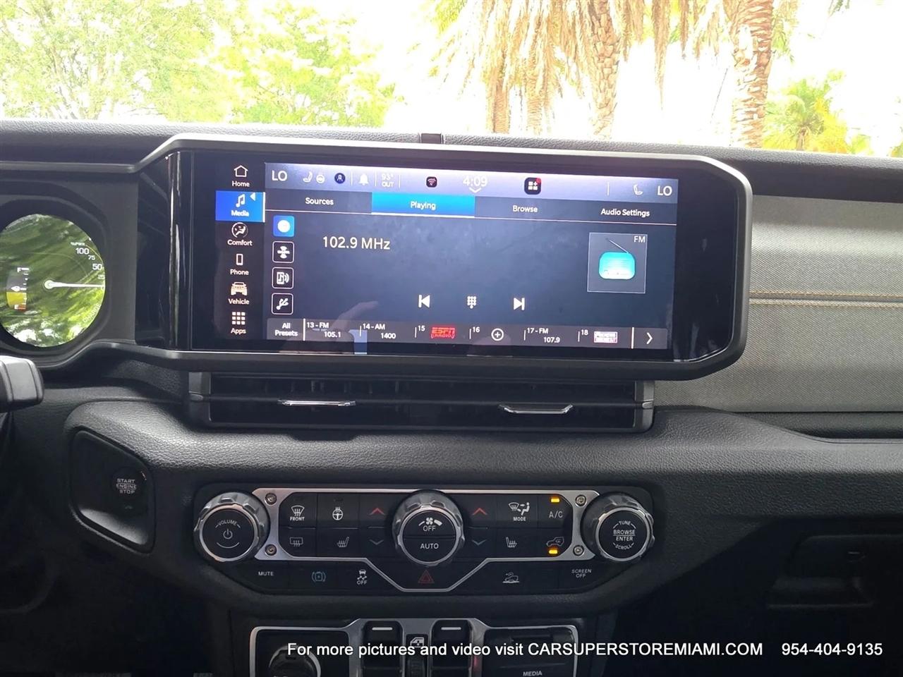 Jeep Wrangler 4xe  2024