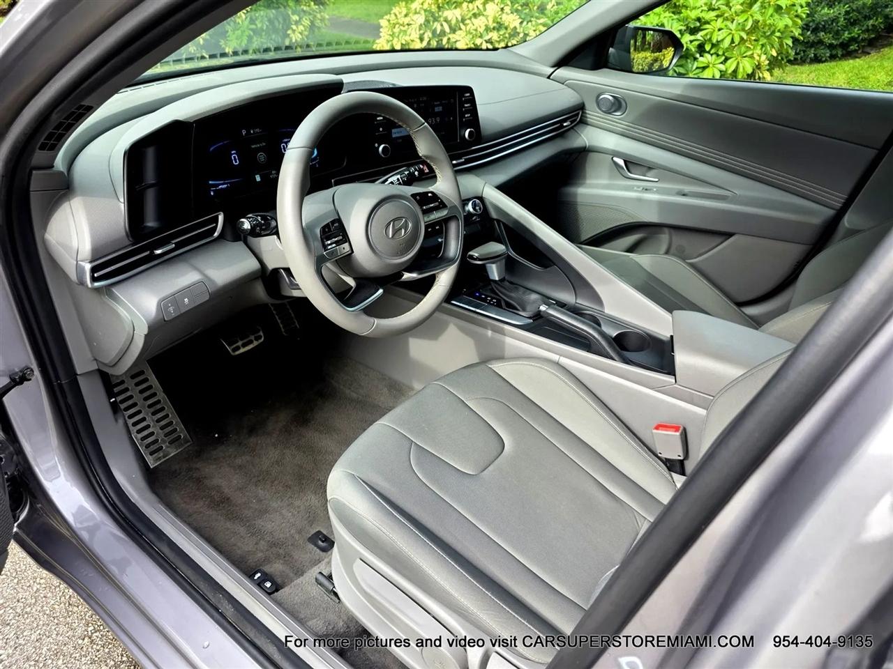 Hyundai Elantra  2026