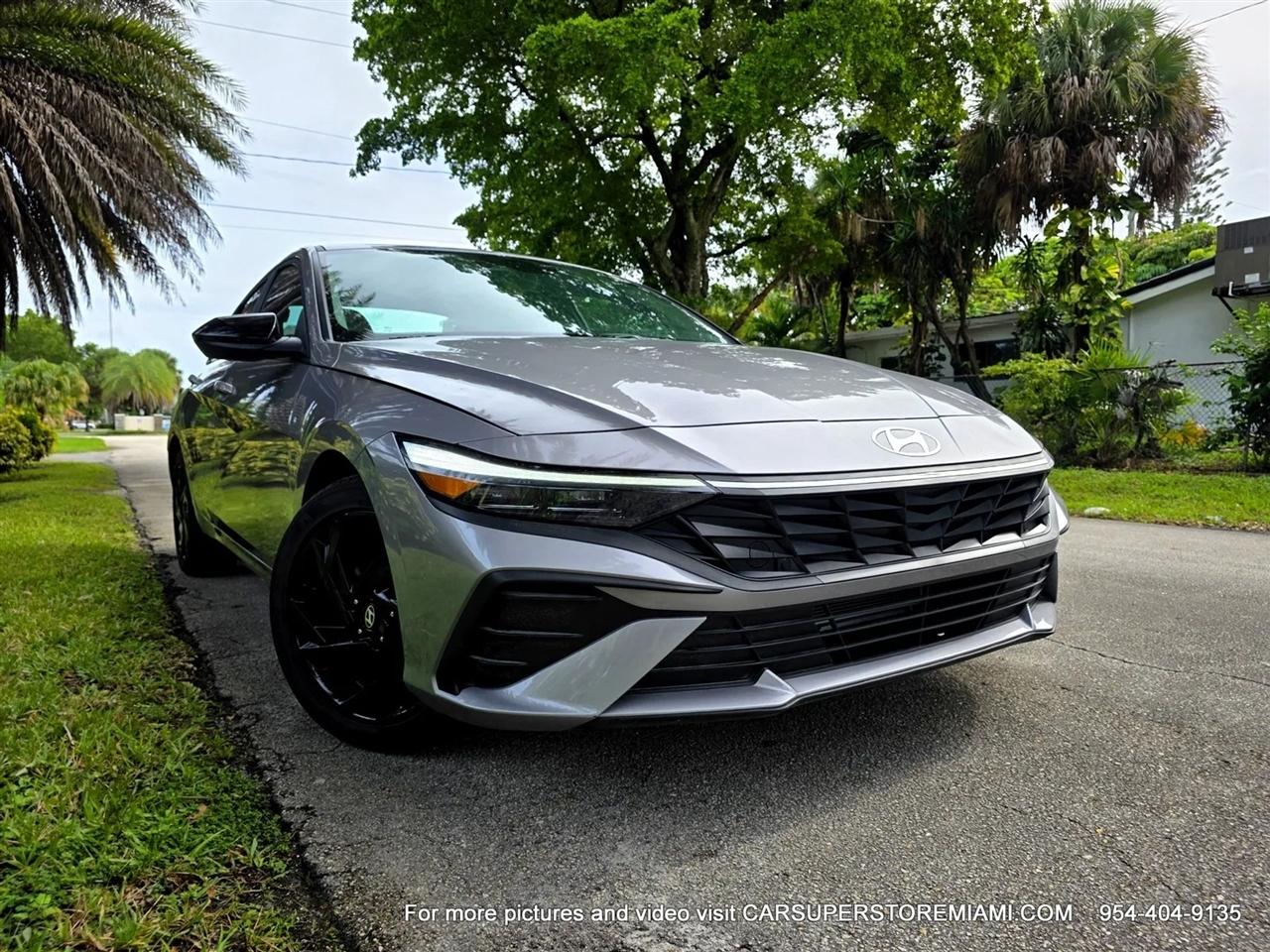 Hyundai Elantra  2026