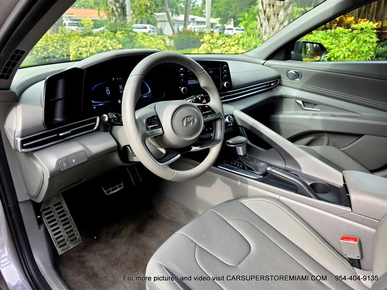 Hyundai Elantra  2026