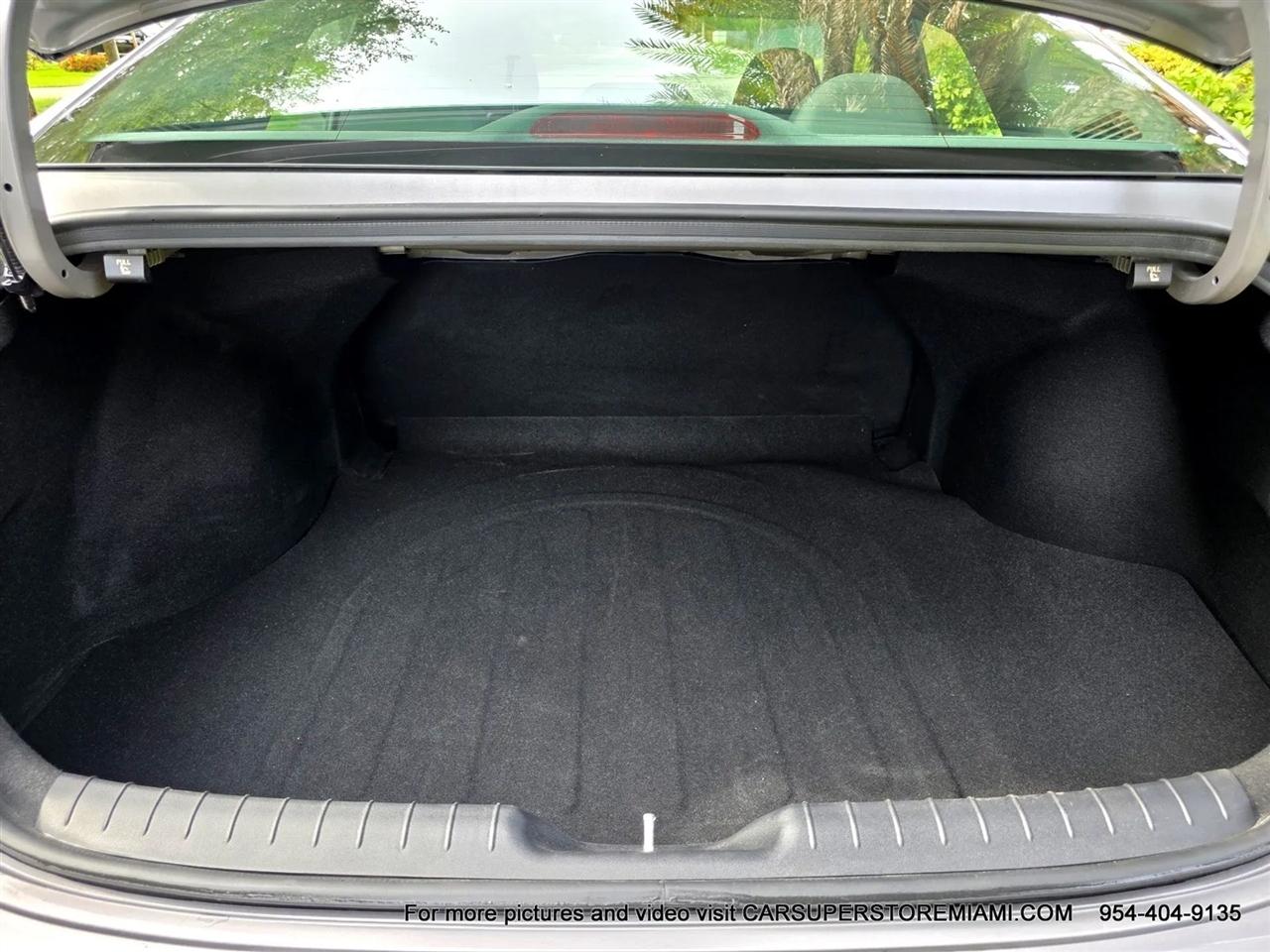 Hyundai Elantra  2026