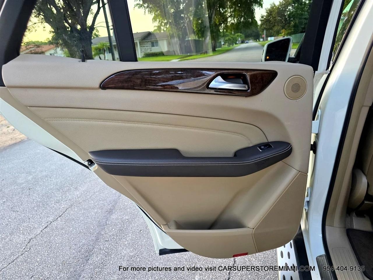Mercedes-Benz M-Class  2012