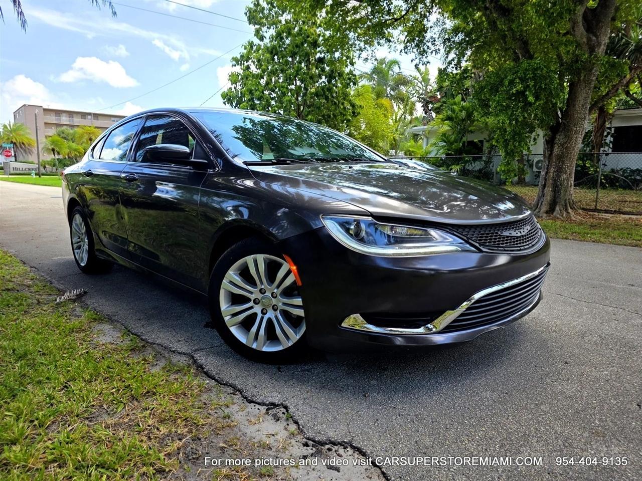 Chrysler 200  2015