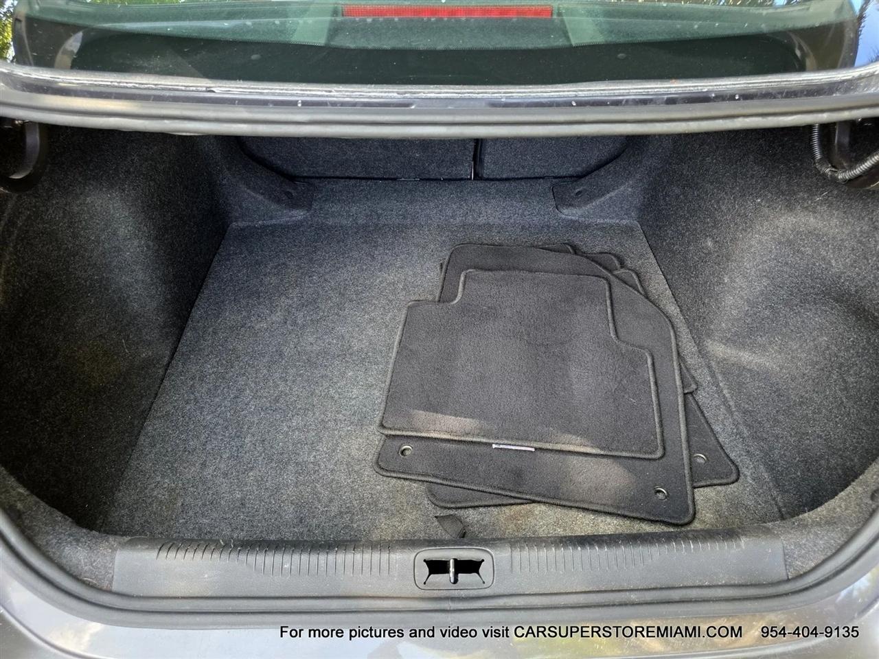 Chrysler 200  2015