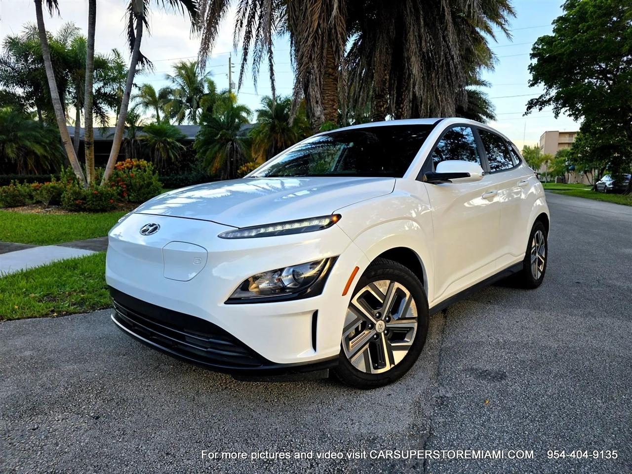 Hyundai Kona EV  2023