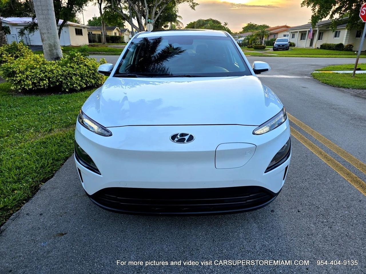 Hyundai Kona EV  2023