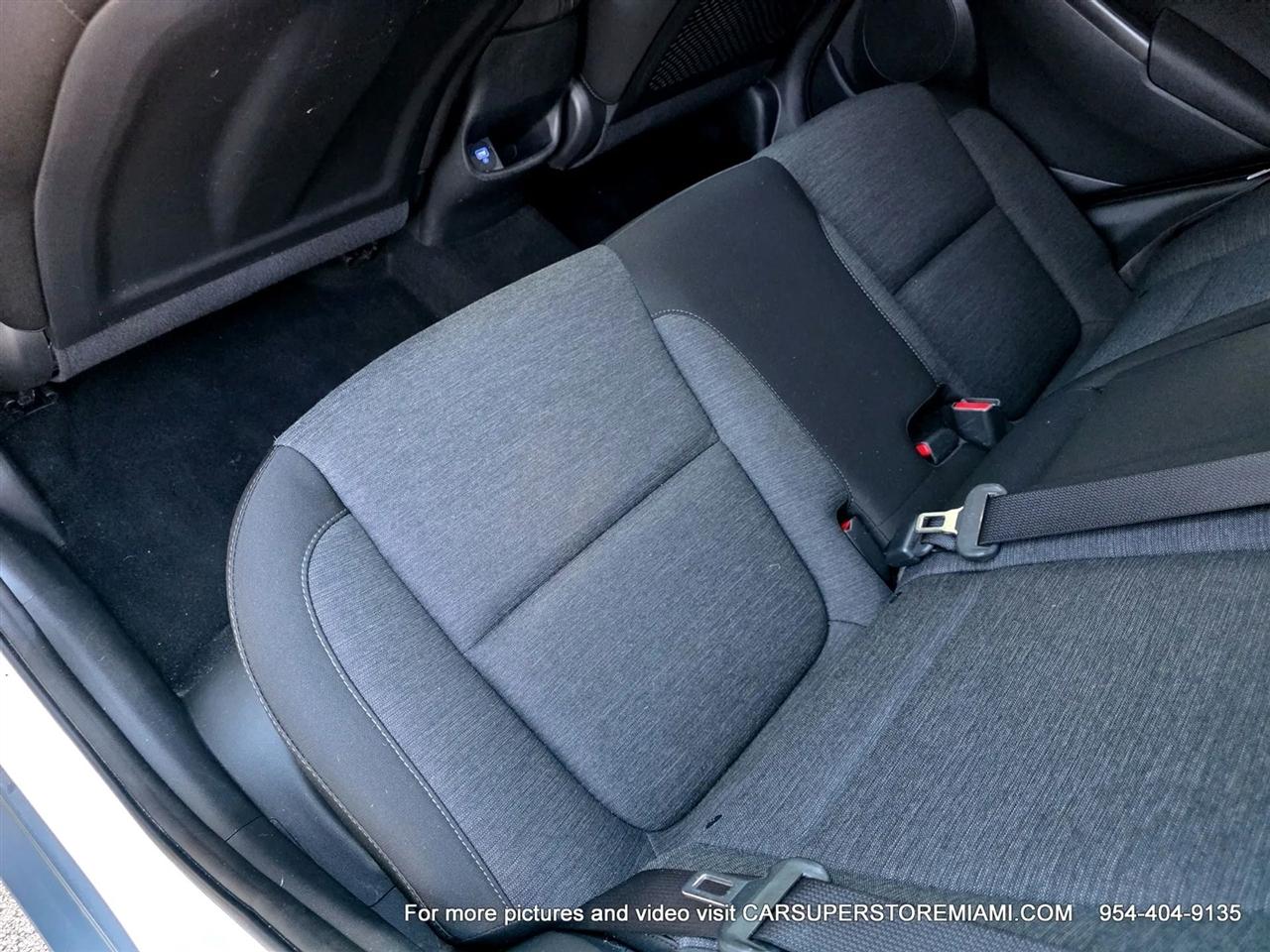 Hyundai Kona EV  2023