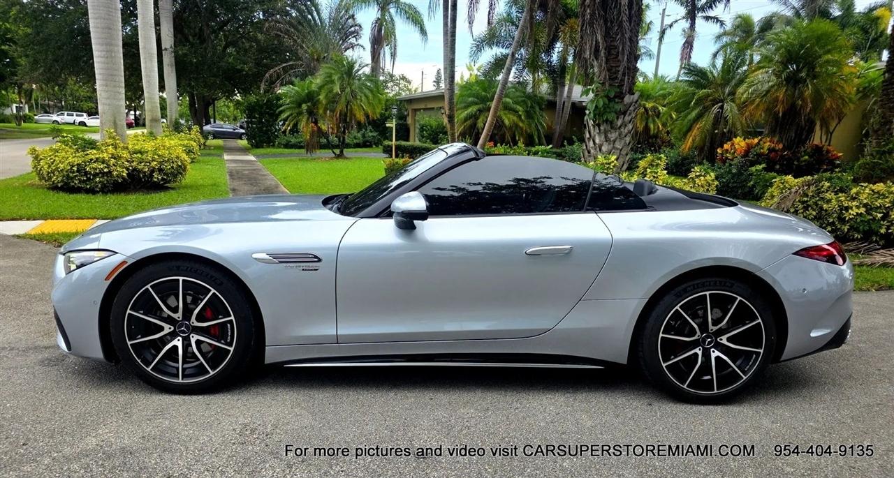 Mercedes-Benz SL-Class  2022