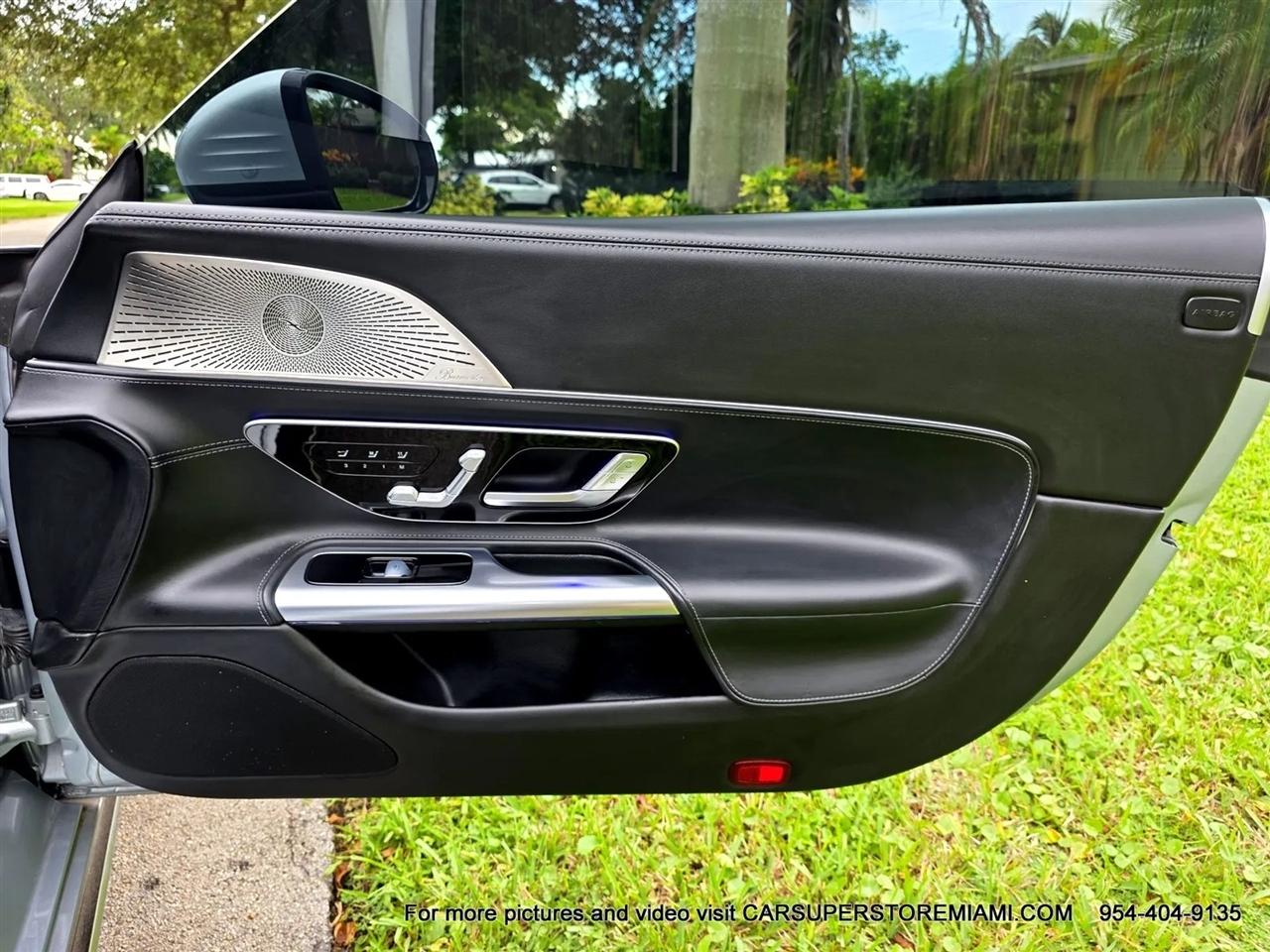 Mercedes-Benz SL-Class  2022