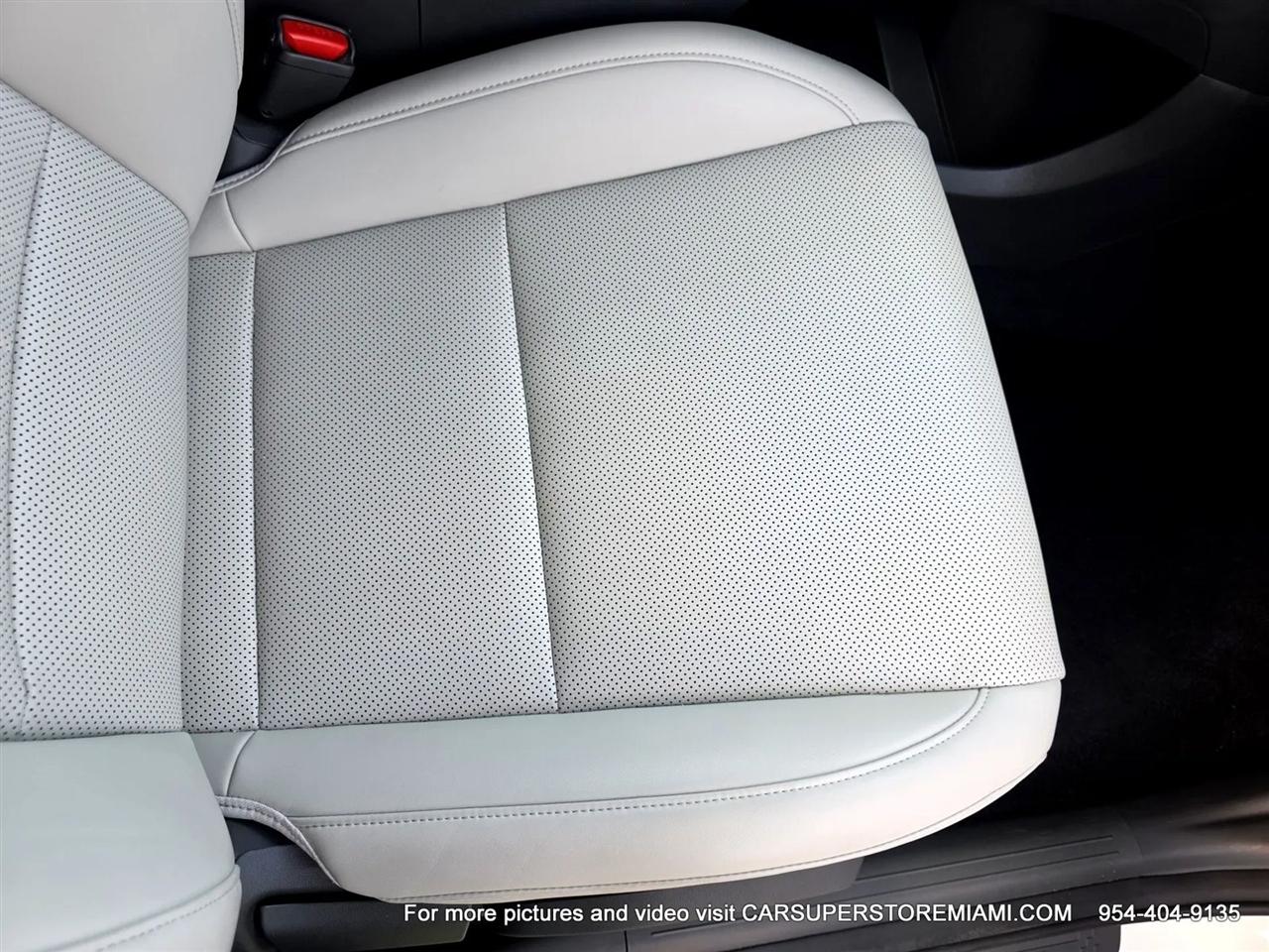 Hyundai Santa Fe  2026