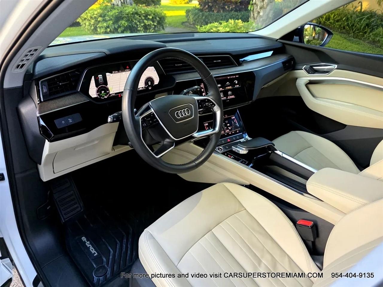 Audi E-Tron  2022