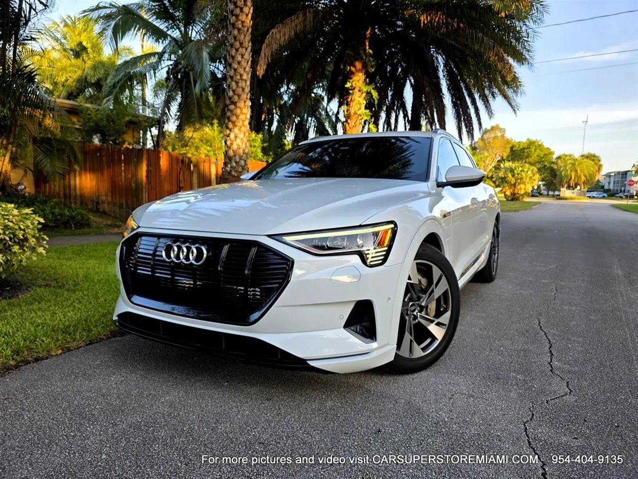 Audi E-Tron  2022