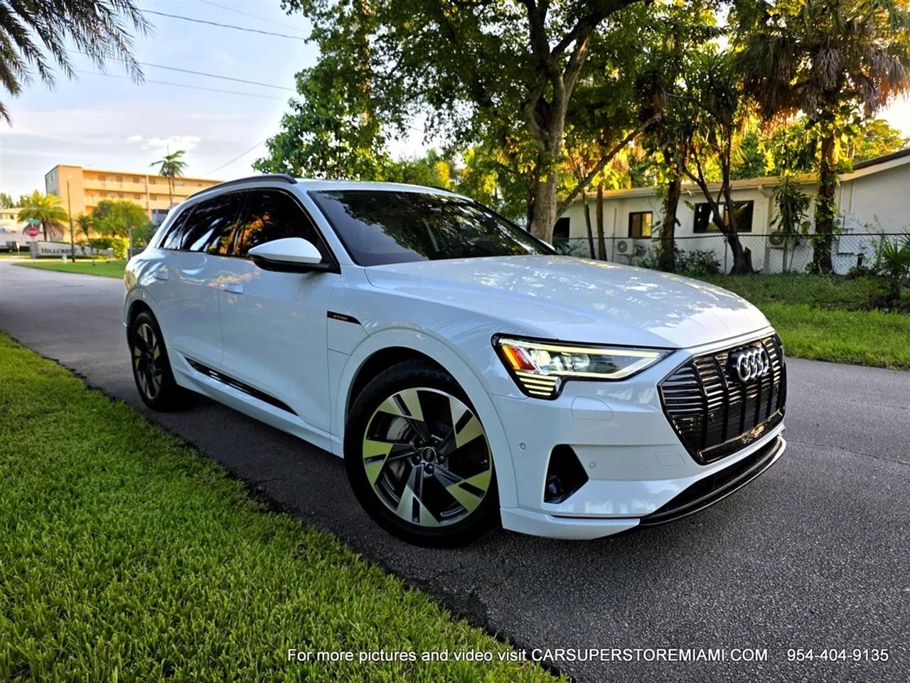 Audi E-Tron  2022