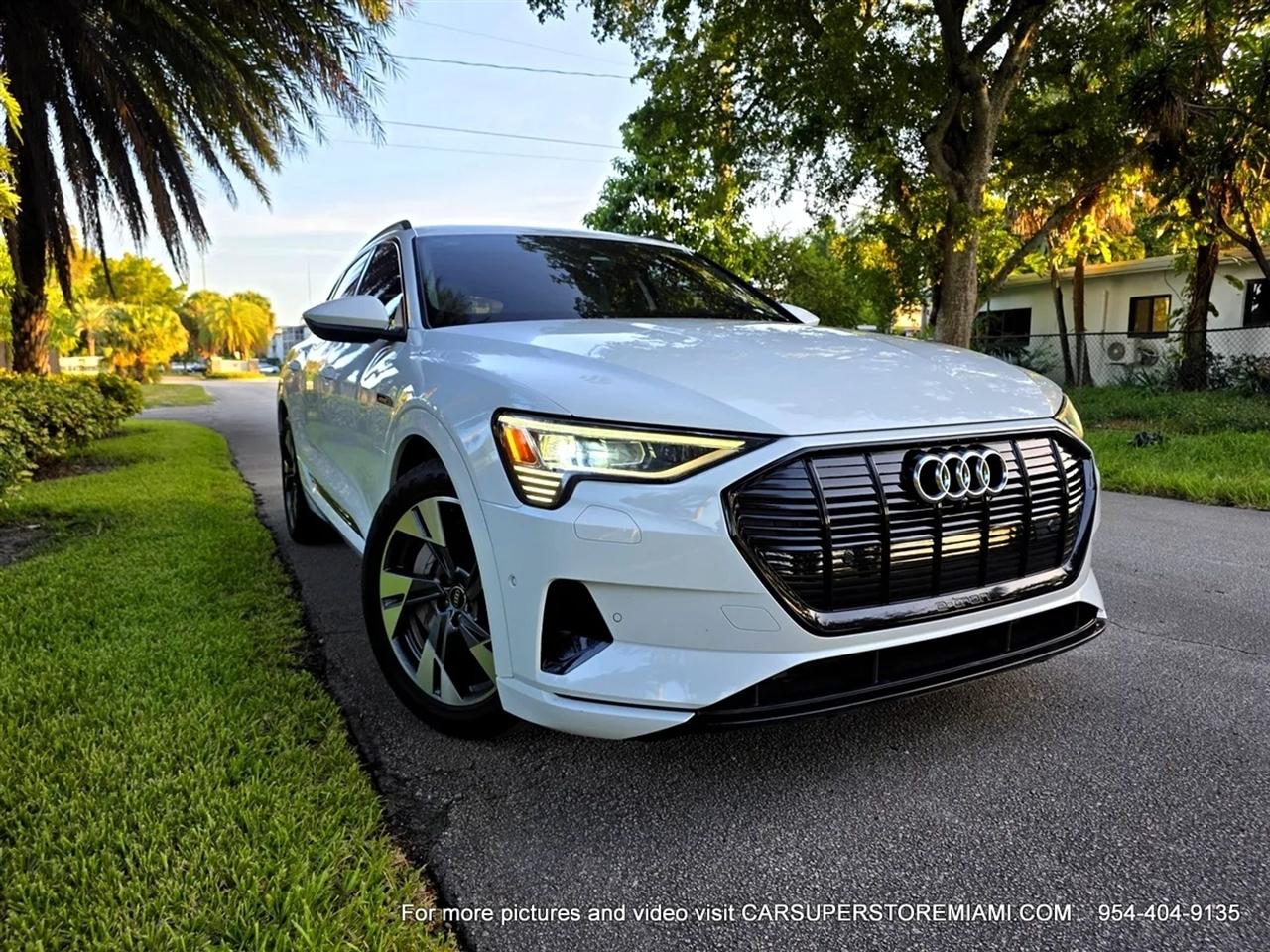 Audi E-Tron  2022